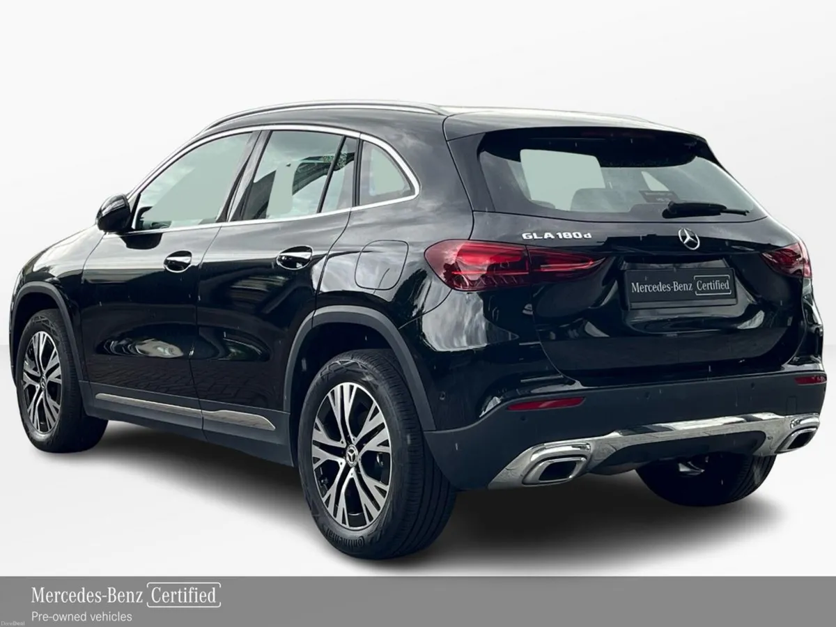 Mercedes-Benz GLA 180D Progressive Plus Compact SU - Image 4