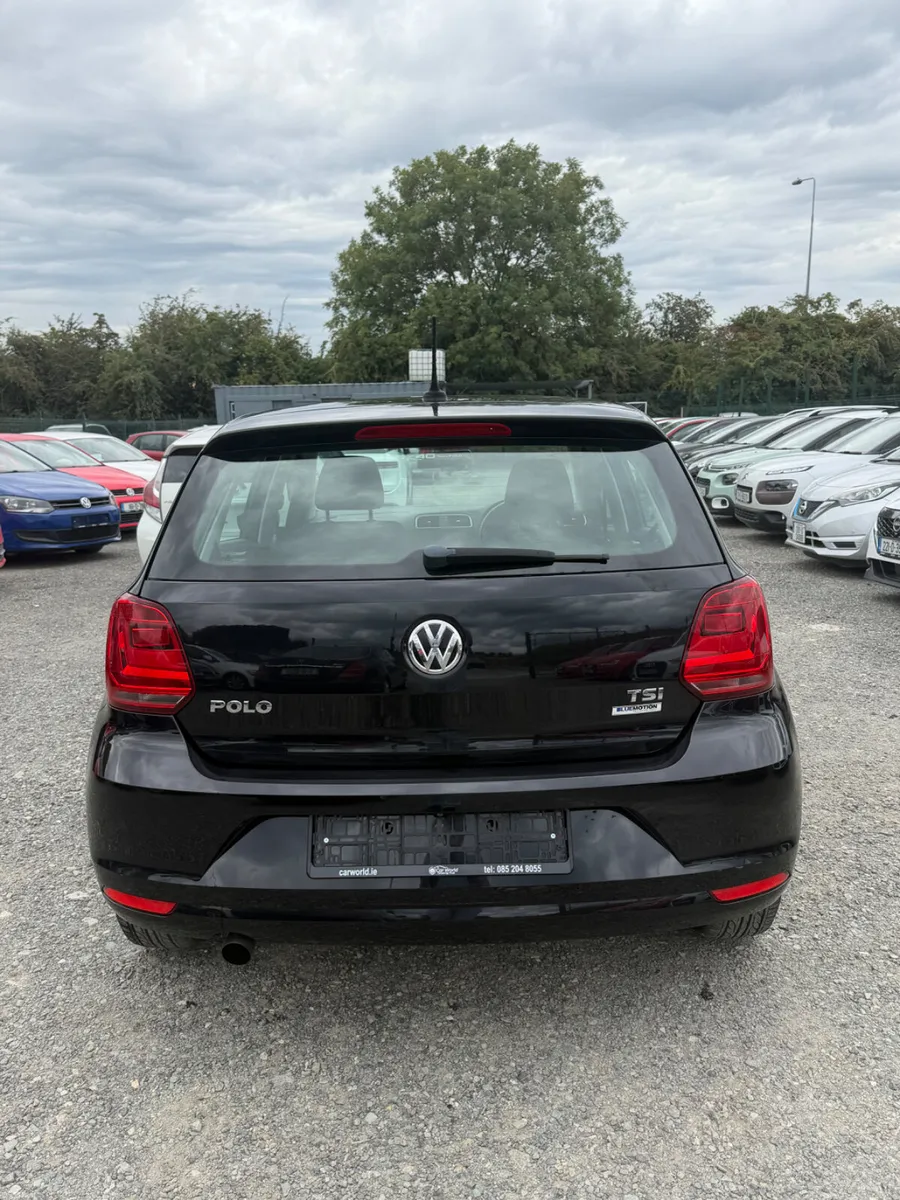 Volkswagen Polo 2015 Black - Image 5