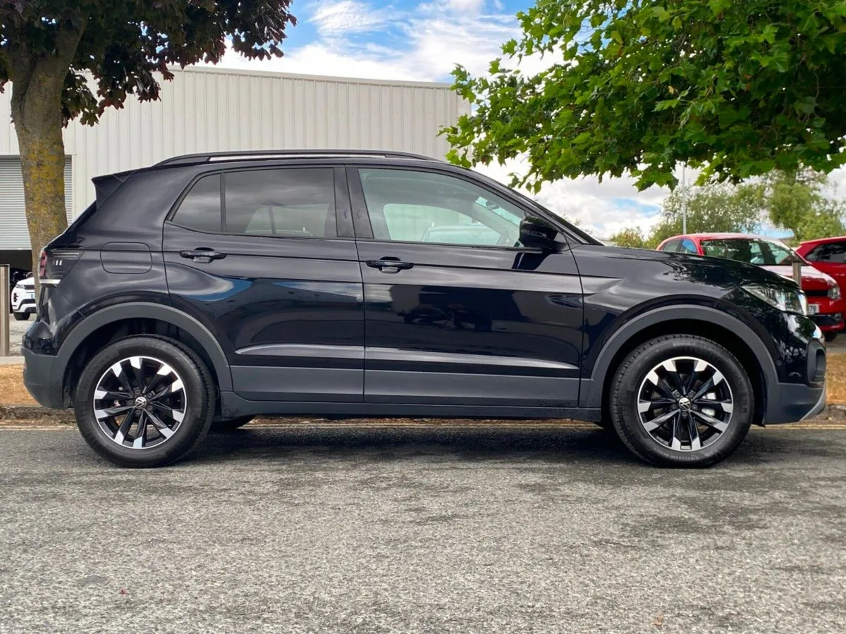 Volkswagen T-Cross ACTIVE 1.0 TSI PETROL AUTO 12 M - Image 5