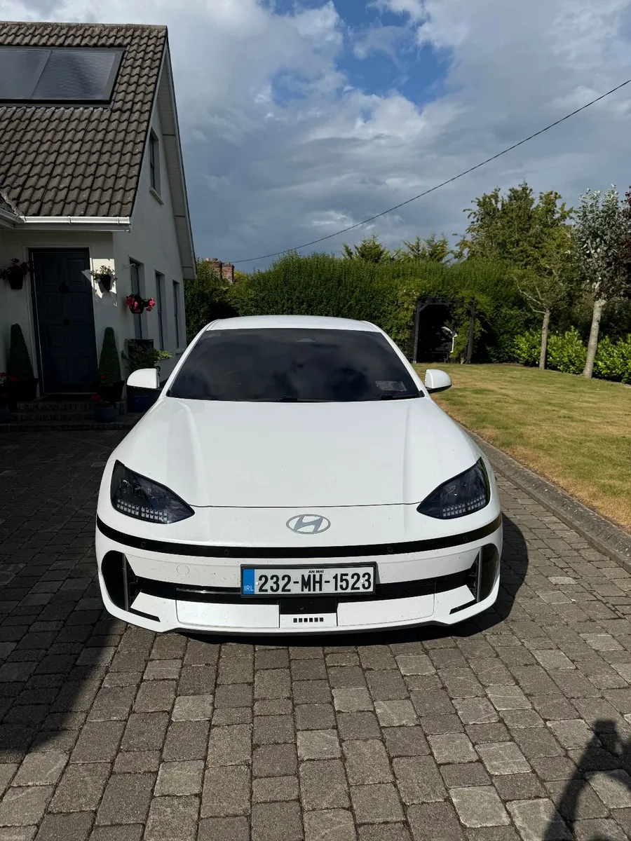 Hyundai IONIQ 6 Signature 77kW - Image 5