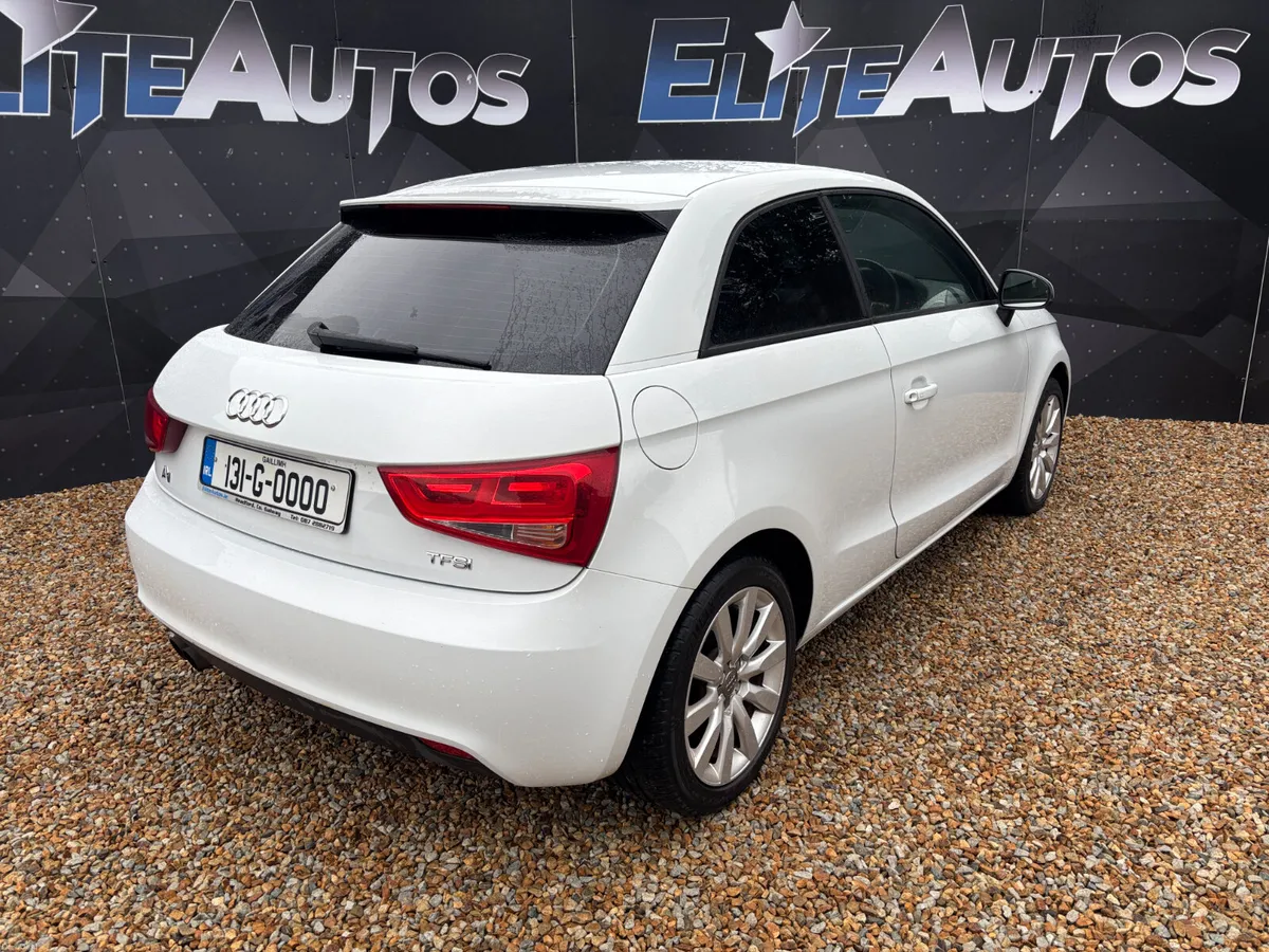 Audi A1 TFSI 1.4 Automatic 2013 - Image 6