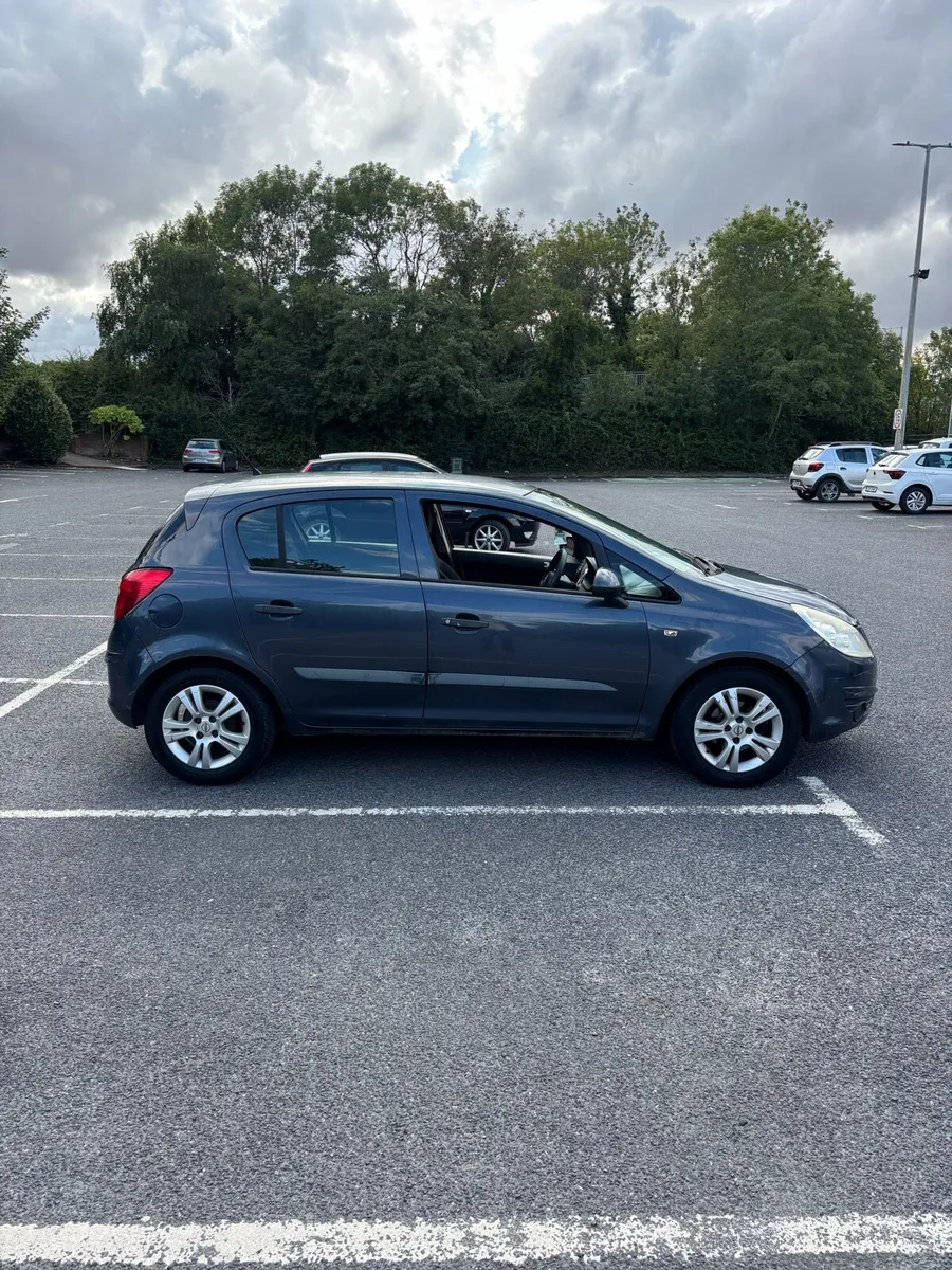 Opel corsa 2006 1.0l petrol - Image 6