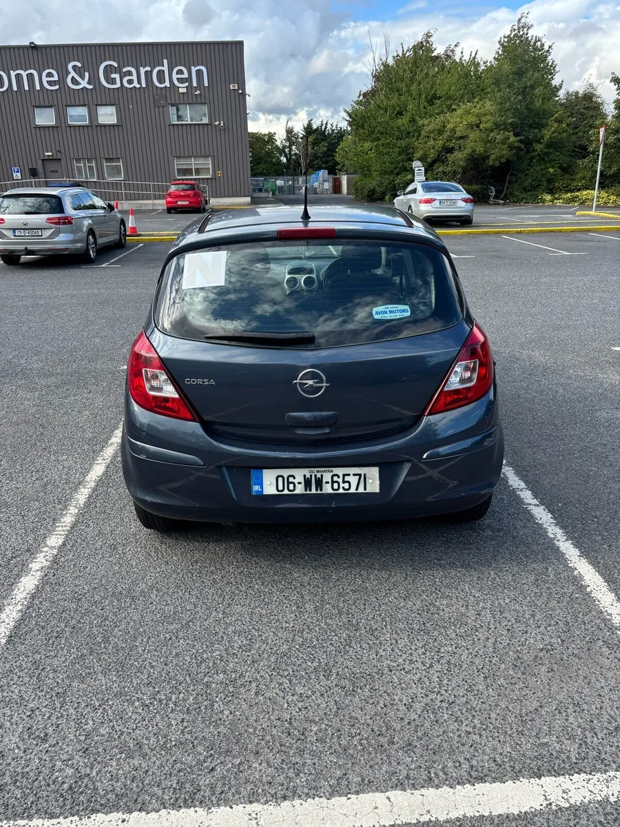 Opel corsa 2006 1.0l petrol - Image 4