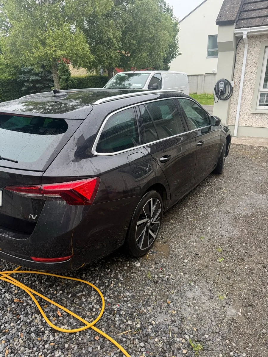 SKODA OCTAVIA 1.4TSI IV SE Automatic - Image 4