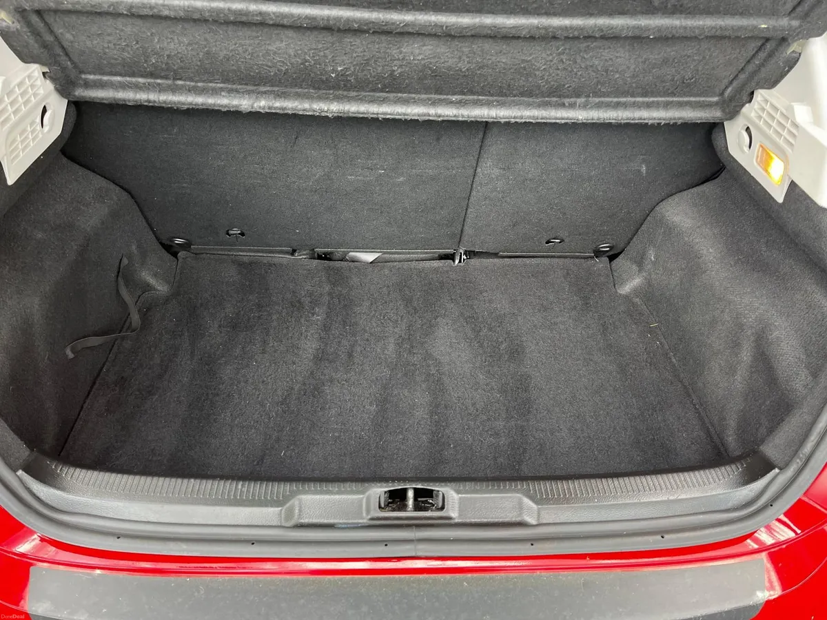 Peugeot 207 - New NCT - New Taxed. Good Condition. - Image 5