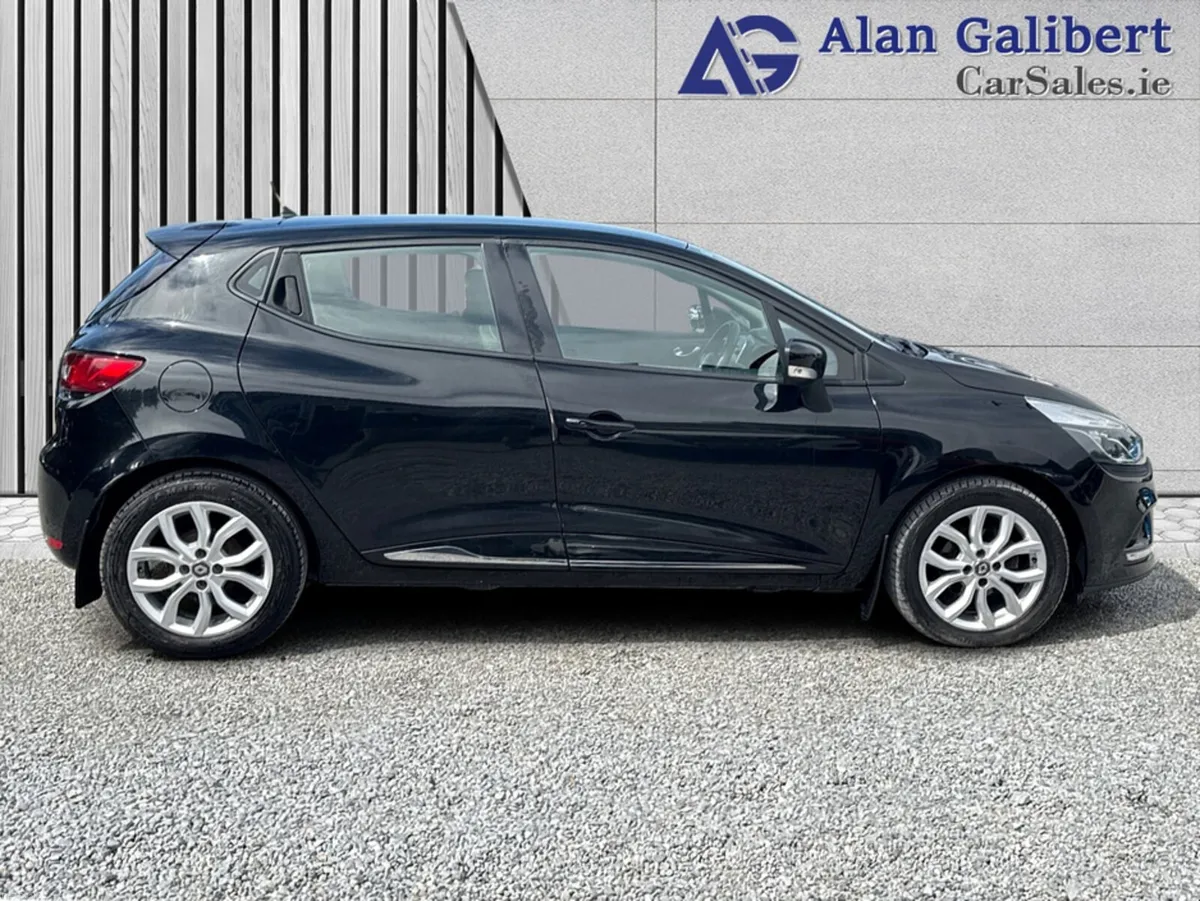 Renault Clio IV DYNAMIQUE NAV TCE 90 M 4DR - Image 3