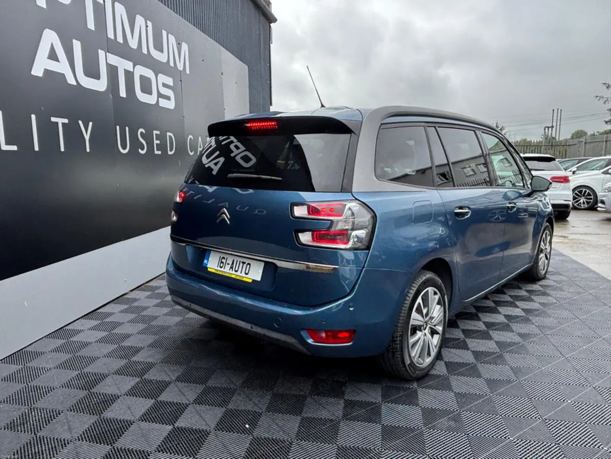 Citroen C4 Picasso Citroen C4, 1.6 petrol, auto, 7 - Image 3