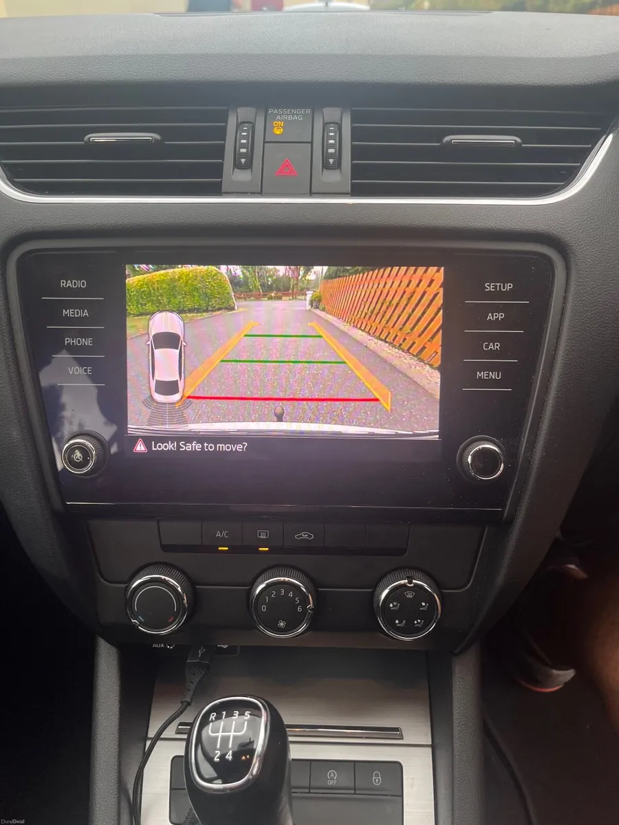 Skoda Octavia 2017 - Image 6