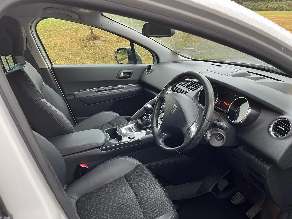 Peugeot 3008 1.6 hdi allure 115bhp 5dr - Image 6