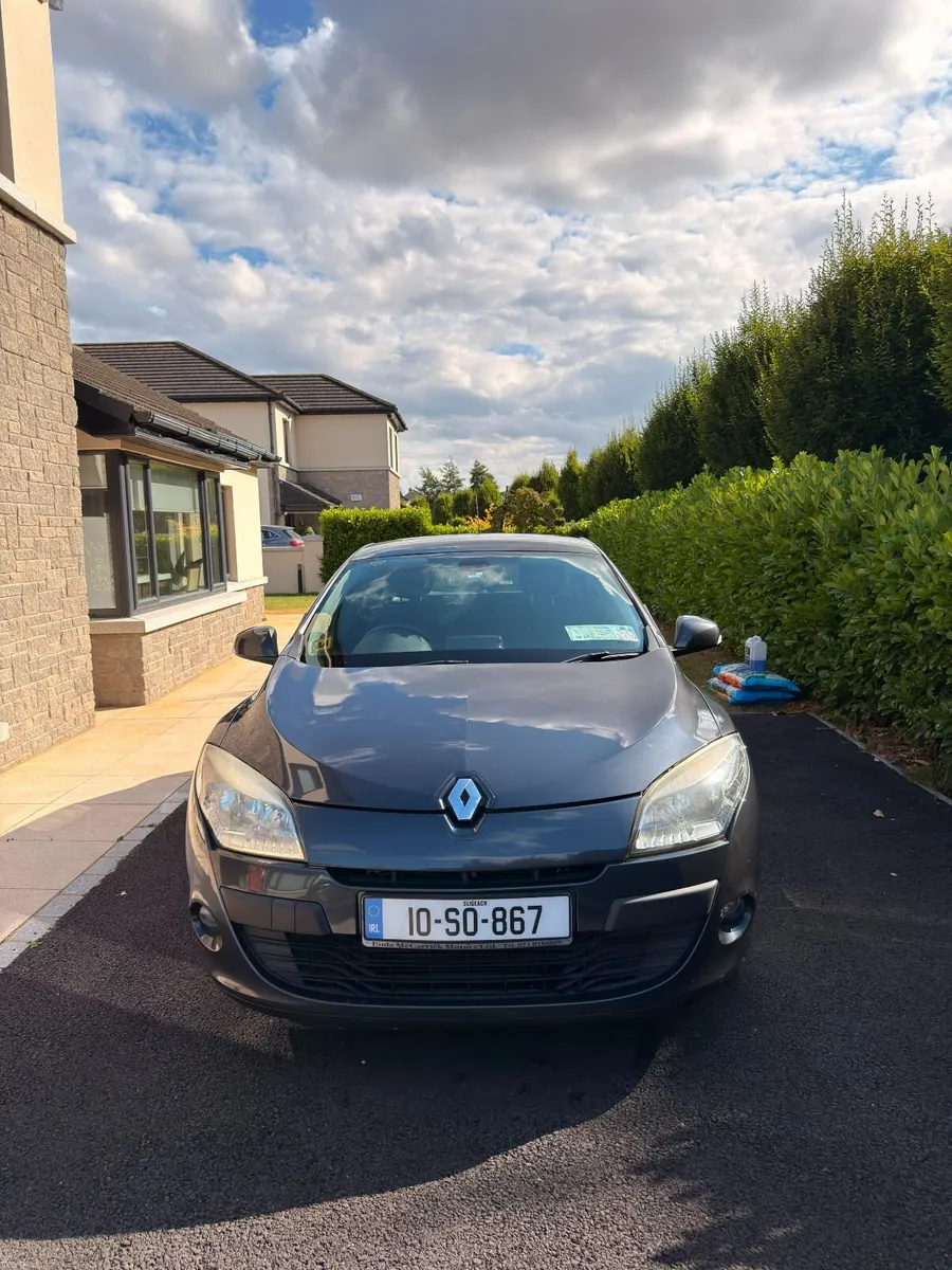 2010 Renault Megane 1.5 dCi TomTom — One Owner - Image 3