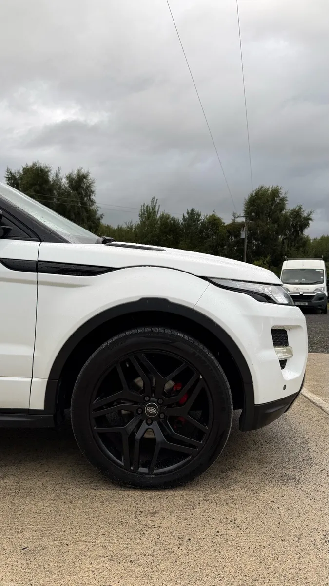 Range Rover Evoque - Image 2