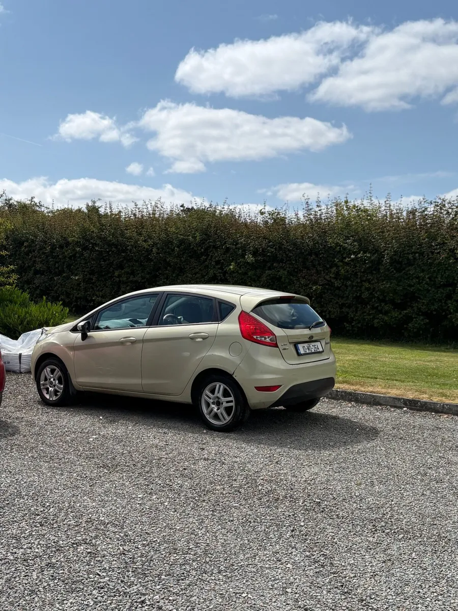 Ford Fiesta 2010 - Image 6