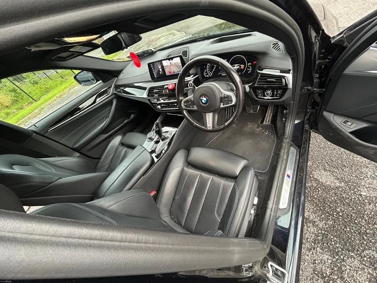 BMW X drive 520d - Image 6