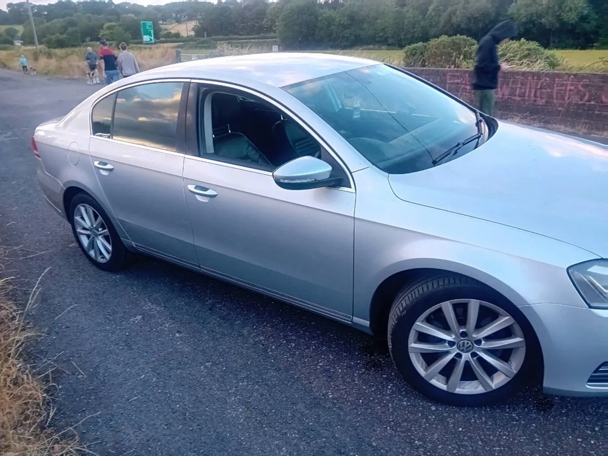 2014 passat - Image 4