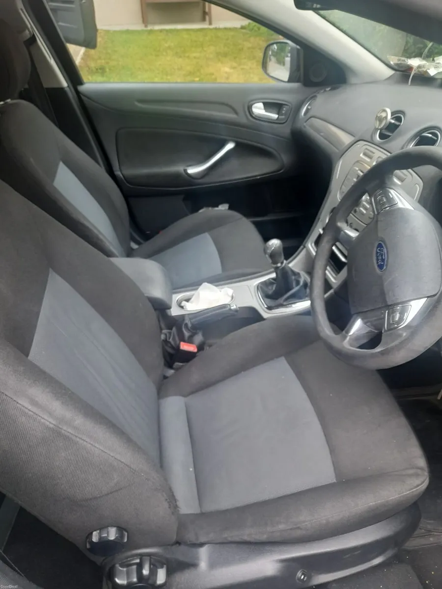 Ford Mondeo 2010 - Image 4