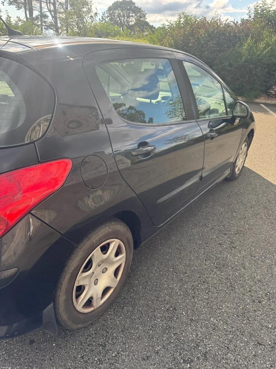 Peugeot 308 - Image 3