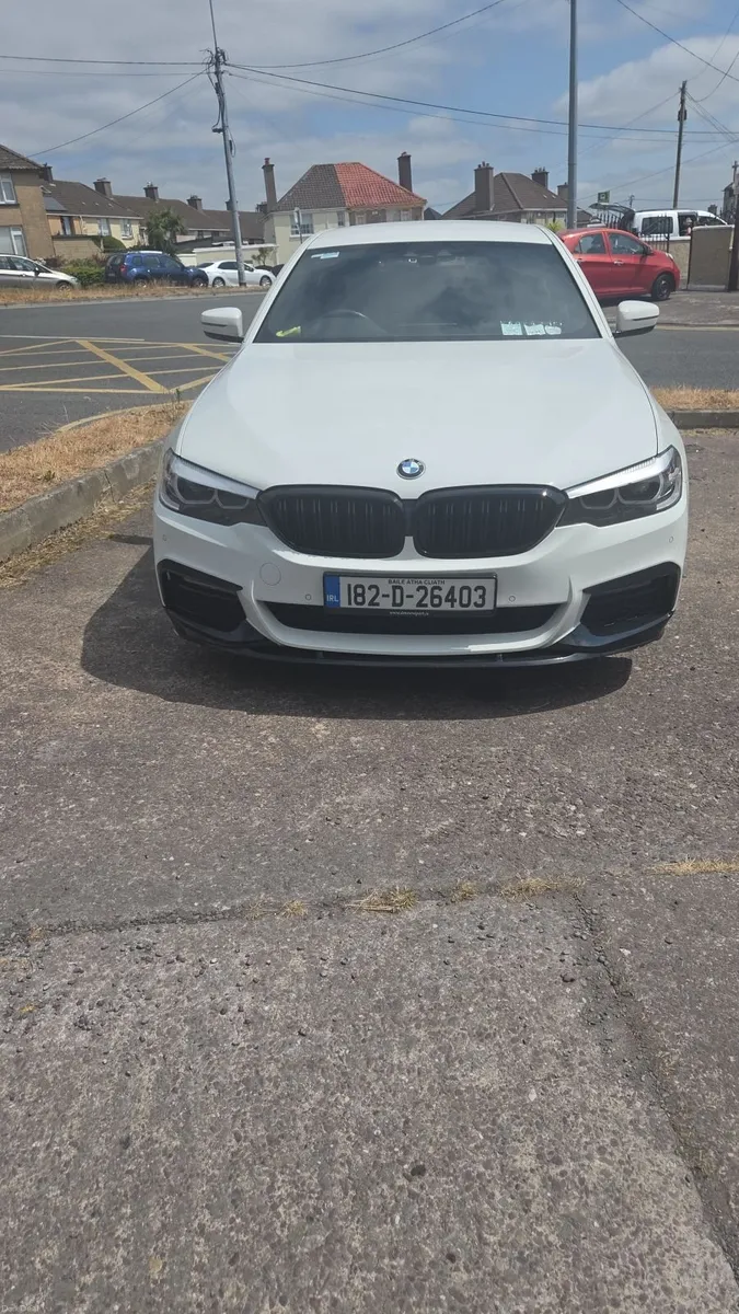 BMW 5-Series 2018 - Image 4