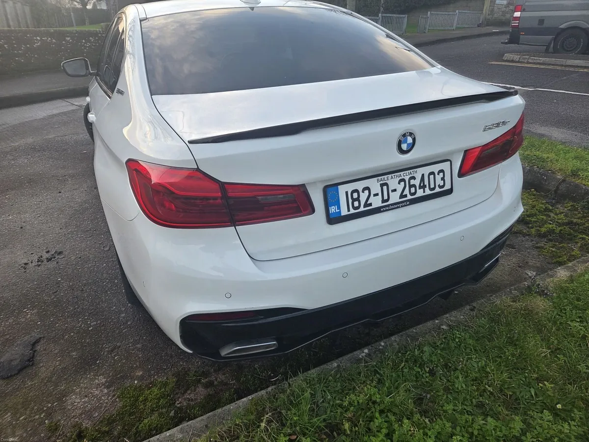 BMW 5-Series 2018 - Image 5