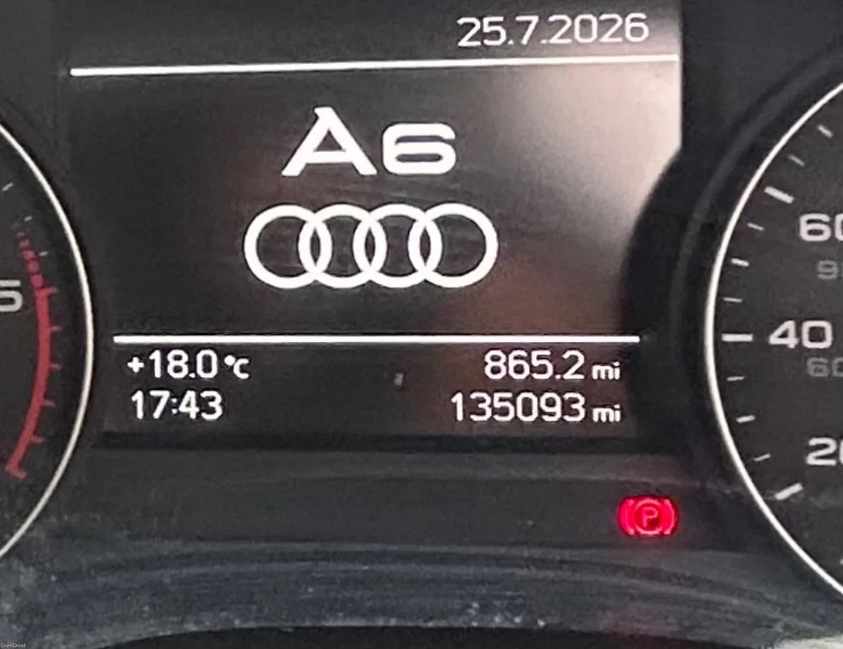 Audi A6 2015 - Image 2
