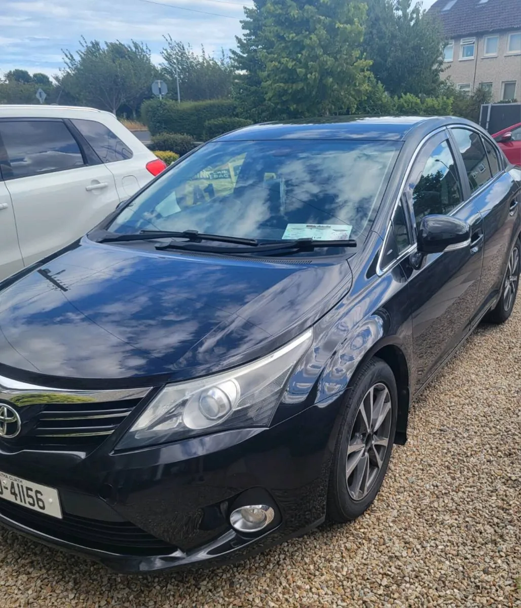 Toyota avensis... business class... IMMACULATE - Image 1