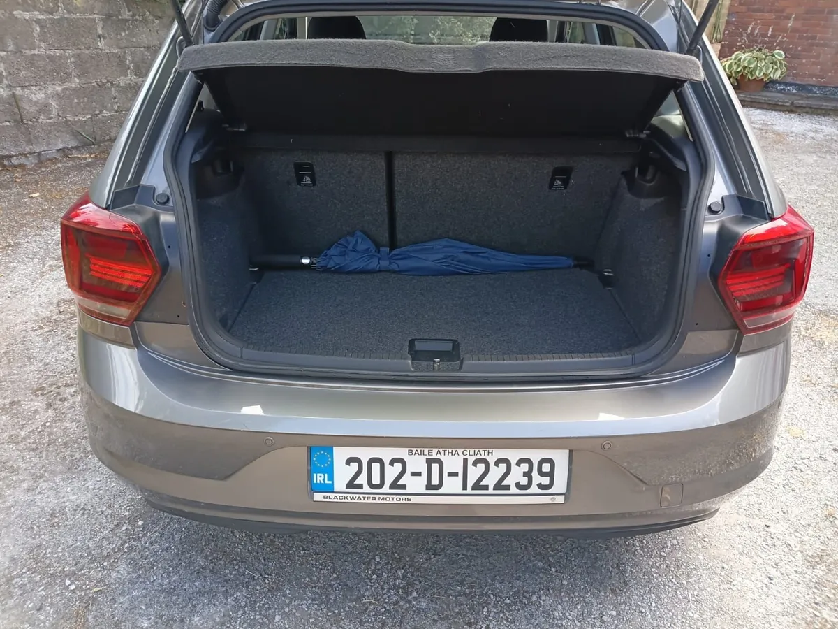 Volkswagen Polo 2020 - Image 4