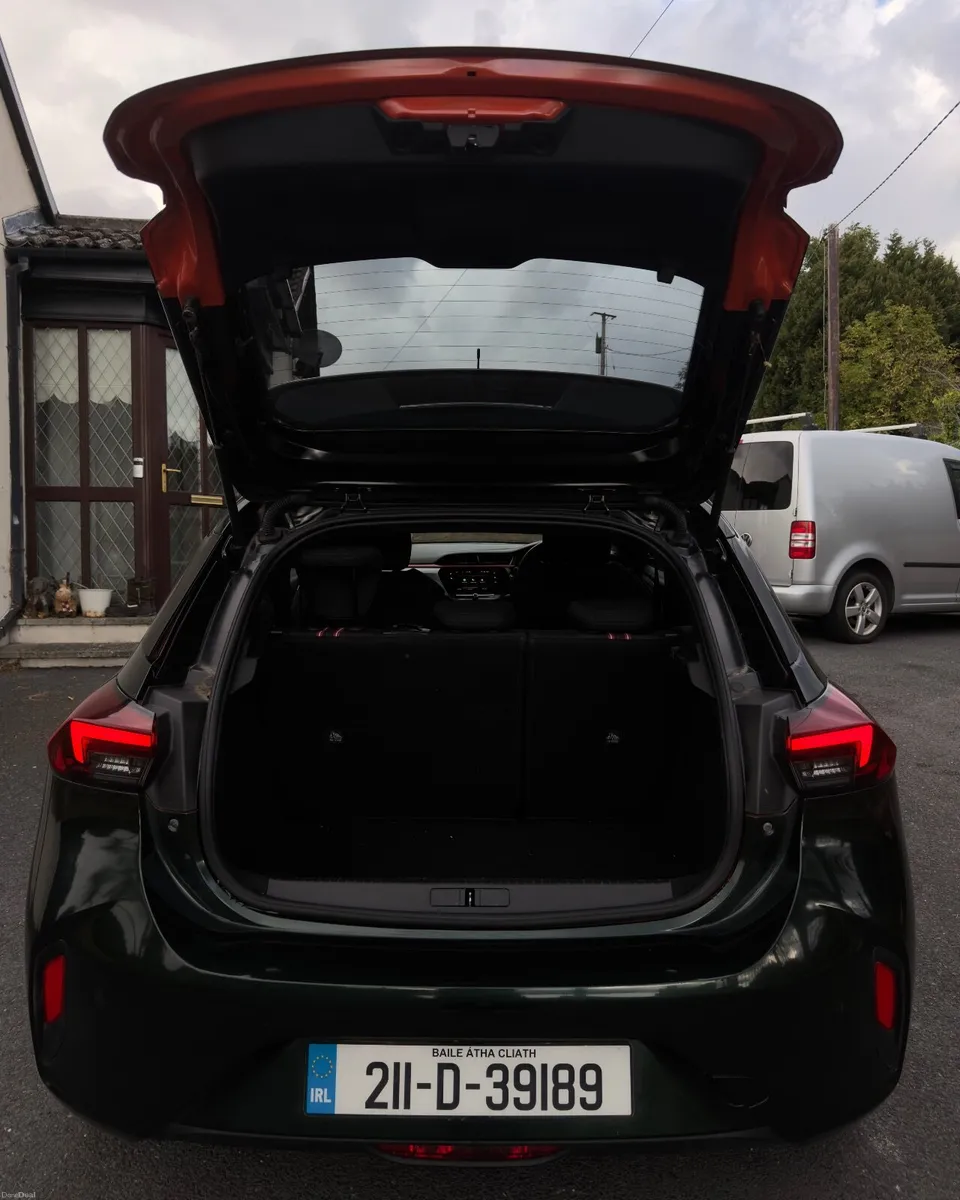 Vauxhall Corsa SRI Nav Premium 136PS - Image 5