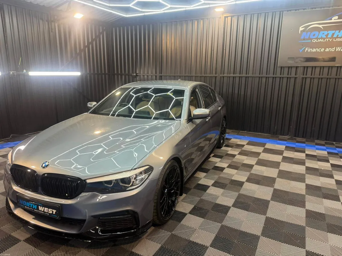 BMW 5-Series 2017 520 Msport - Image 2