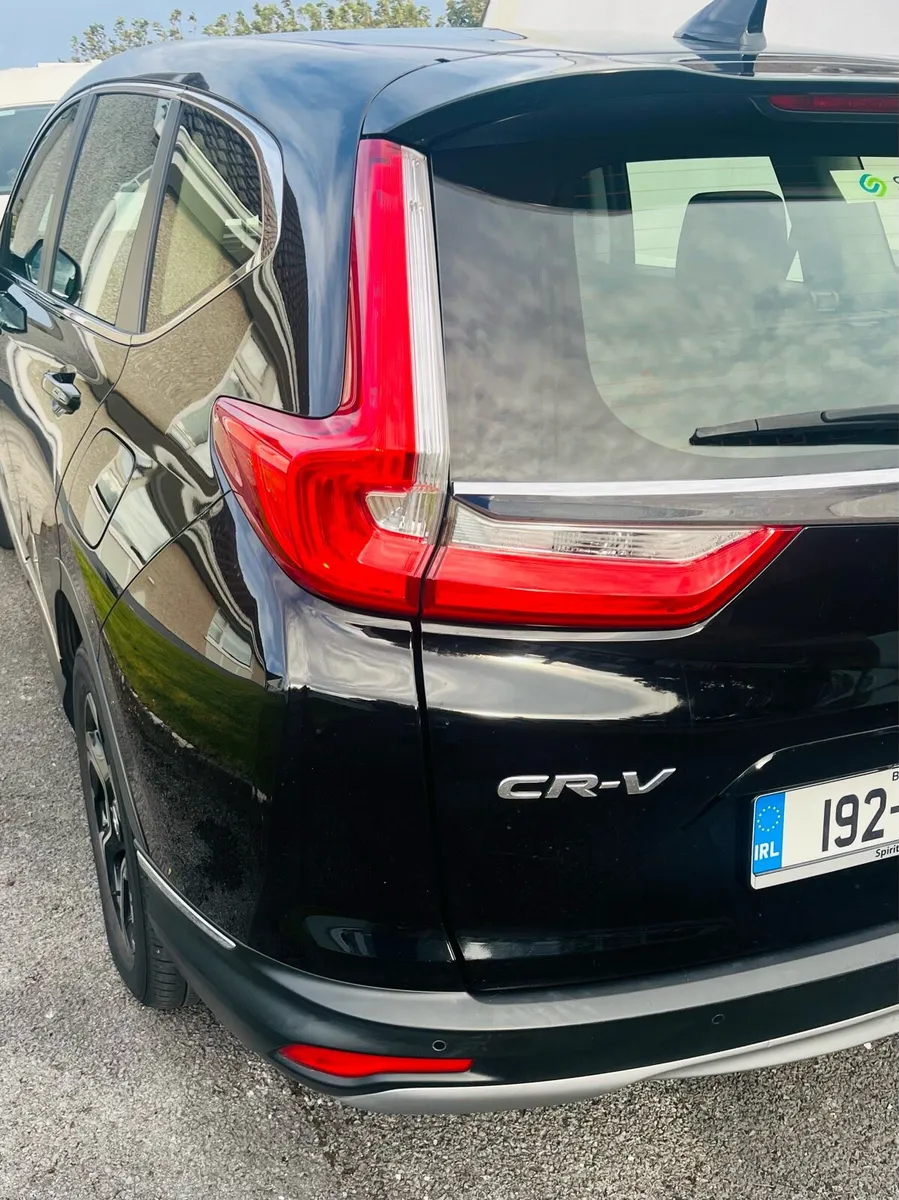 Honda CRV HYBRID - Image 2