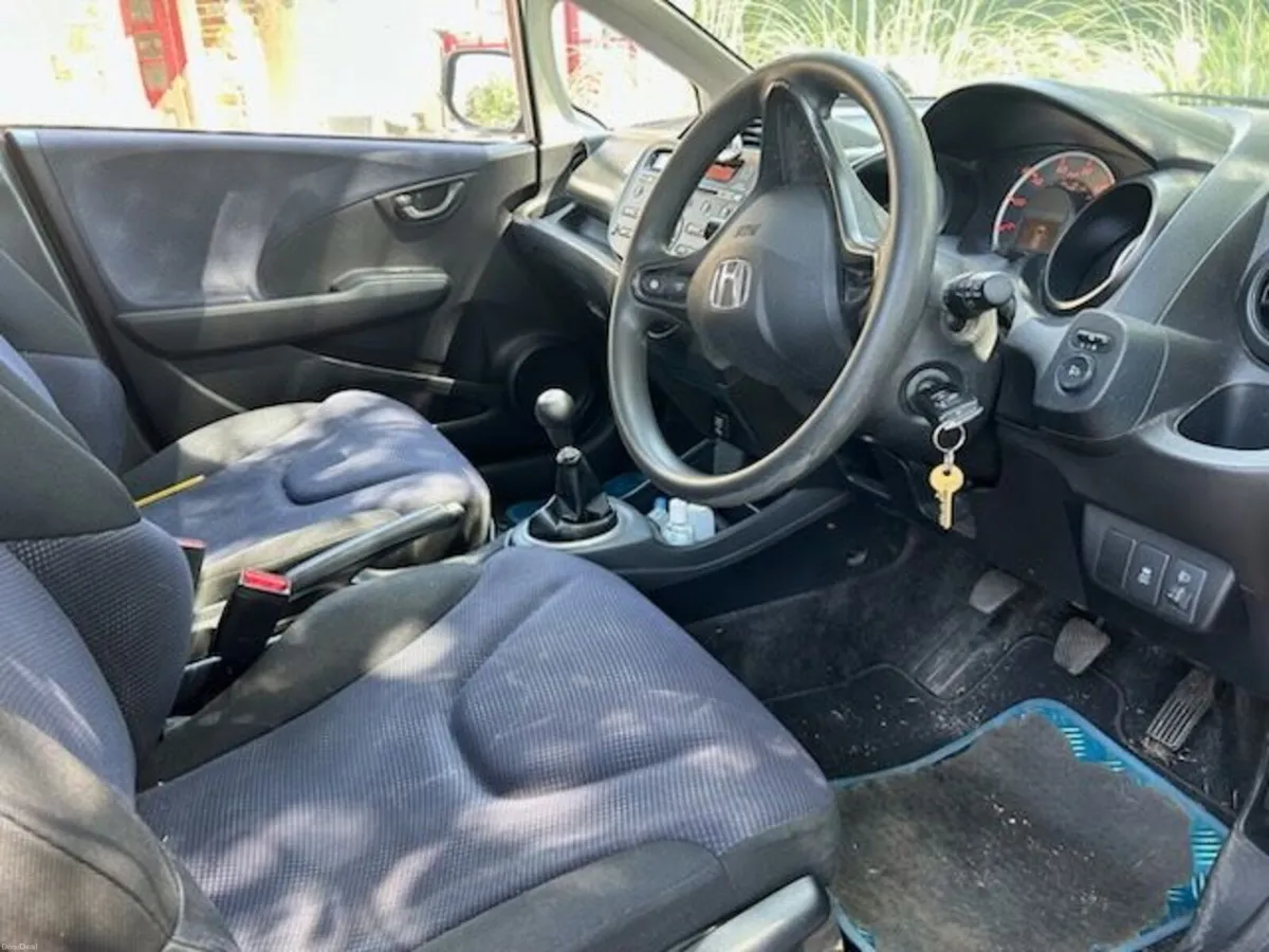 Honda Jazz 2014 - Image 2