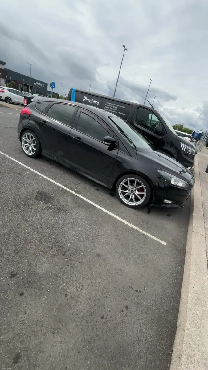 Ford focus - Image 5