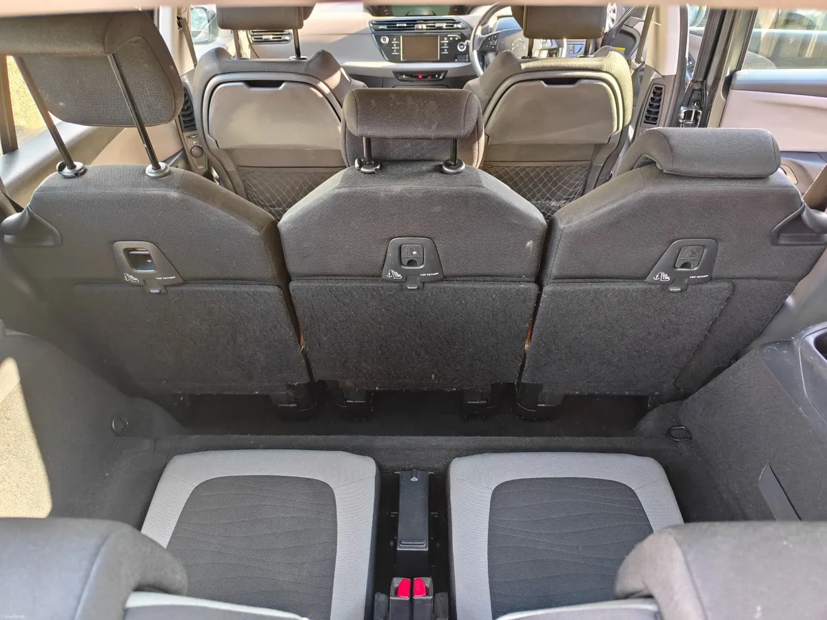 Citroen C4 2016 Manual 7 seater for sale! - Image 6