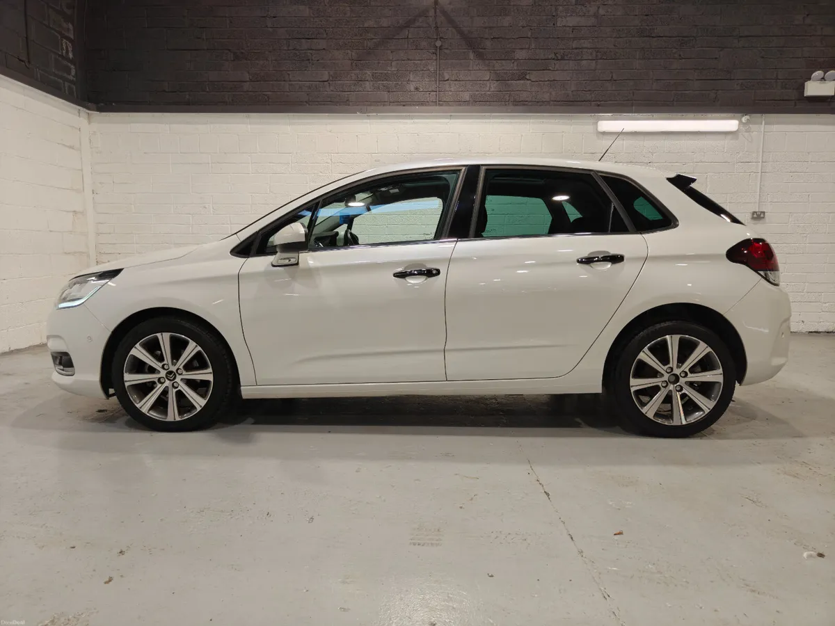 2016 CITROEN DS4 1.2L AUTOMATIC PANORAMIC GLASS RO - Image 4