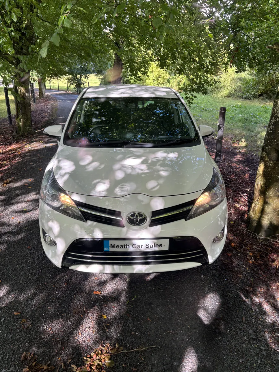 Toyota Verso Icon 1.6 D4D 7 Seater WARRANTY - Image 4