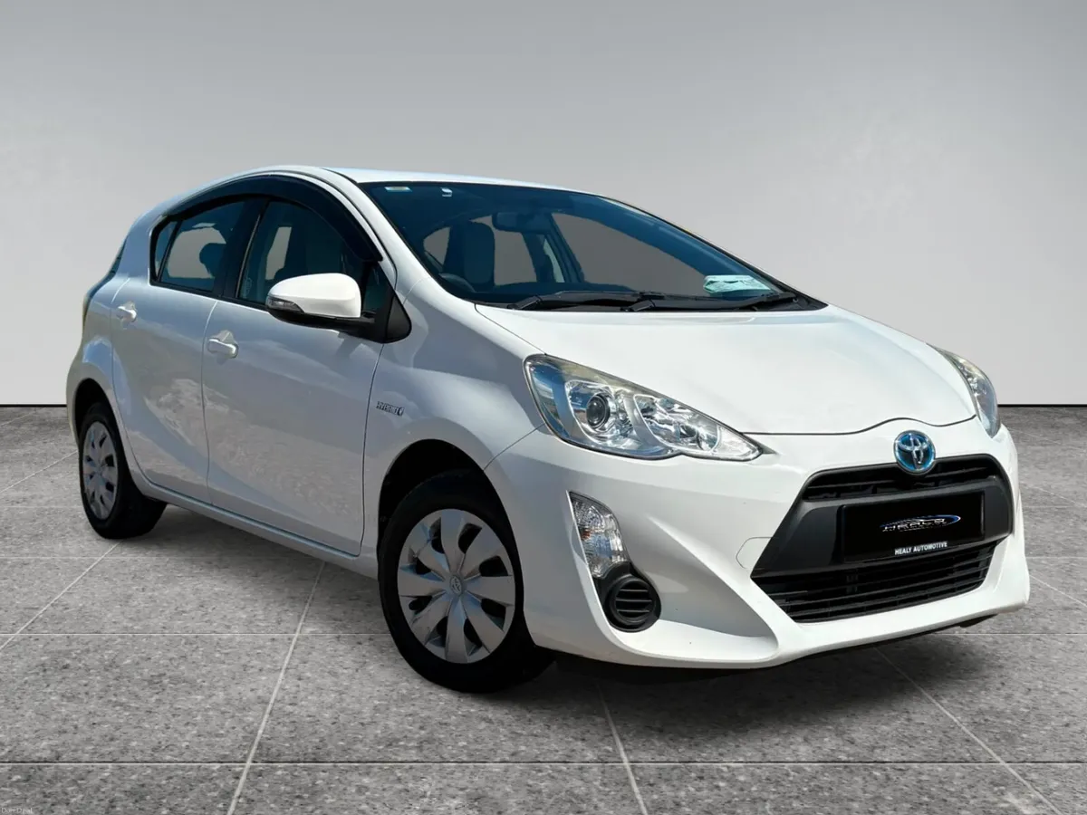 Toyota Aqua Hybrid Automatic - Image 2