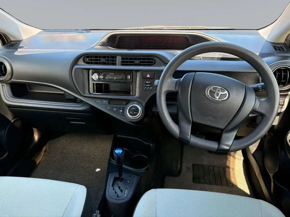 Toyota Aqua Hybrid Automatic - Image 6