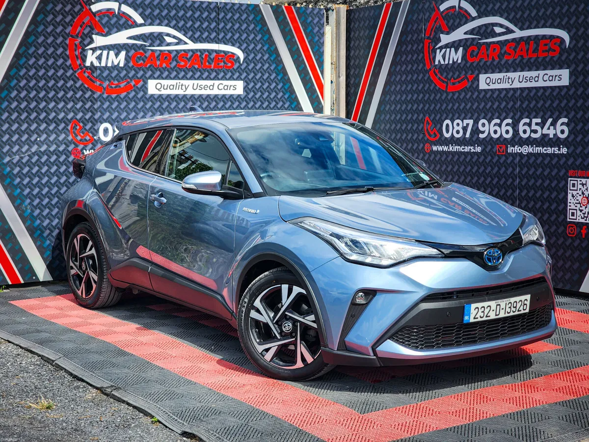 2023 Toyota C-HR - Image 2