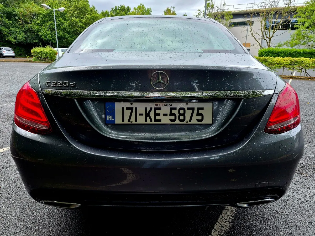 2017  MERCEDES BENZ C220  AMG AUTOMATIC - Image 6