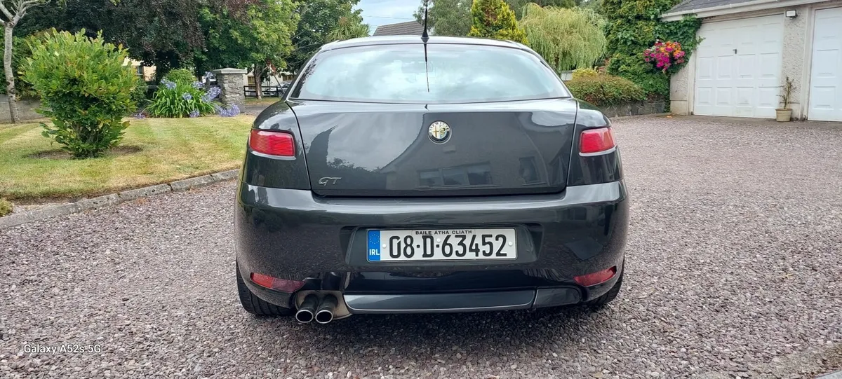 Alfa Romeo GT 2008 - Image 4