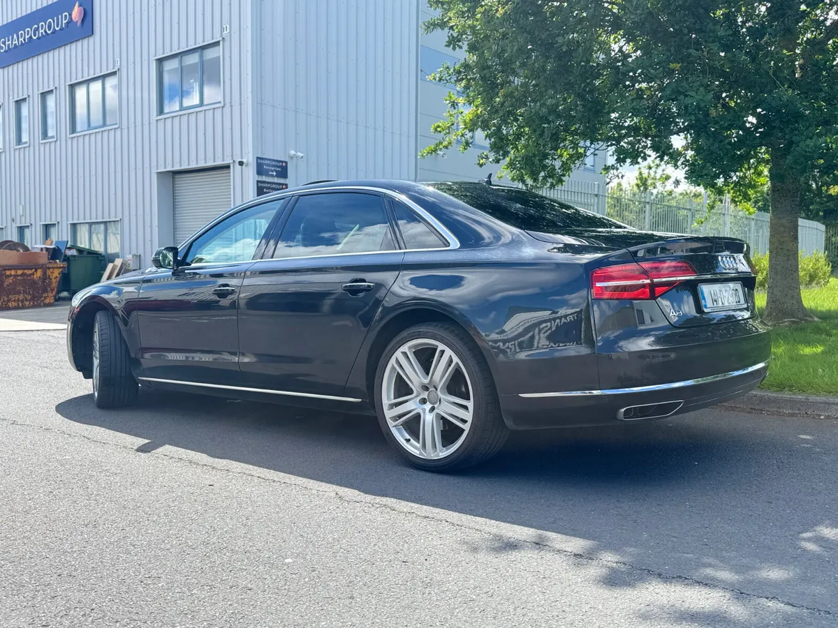 Audi A8 2014 LONG Quattro 3.0TDI 260HP 360 Cameras - Image 3