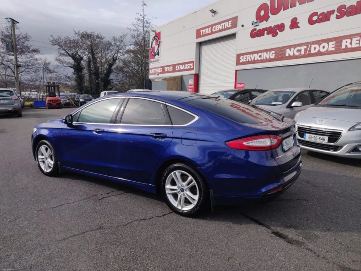 Ford Mondeo TITANIUM 1.5 TD 120PS 6SPEED 4DR - Image 4