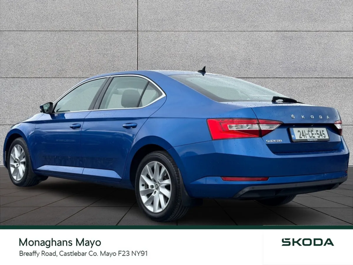Skoda Superb AMBITION 2.0 TDI 150HP 5DR - Image 3
