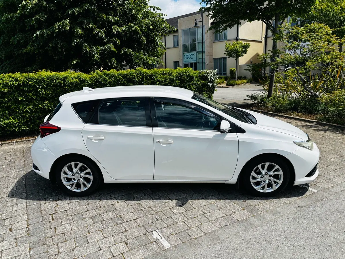 2017 TOYOTA AURIS 1.6 DSL HIGH SPEC NCTED - Image 5