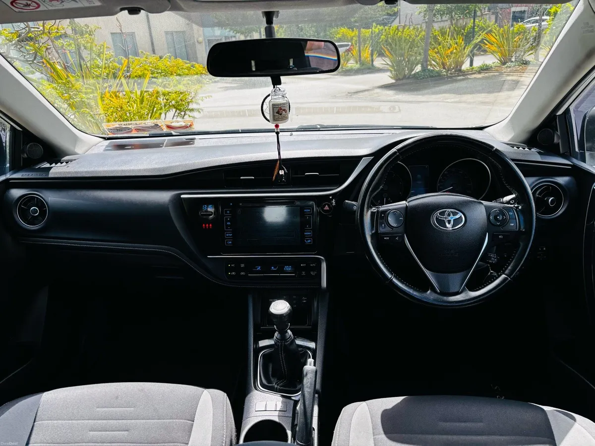 2017 TOYOTA AURIS 1.6 DSL HIGH SPEC NCTED - Image 6