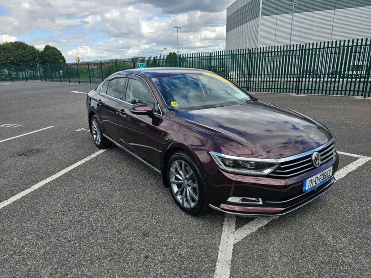 Volkswagen Passat 1.4 PETROL, HIGH LINE, LEATHER, - Image 4