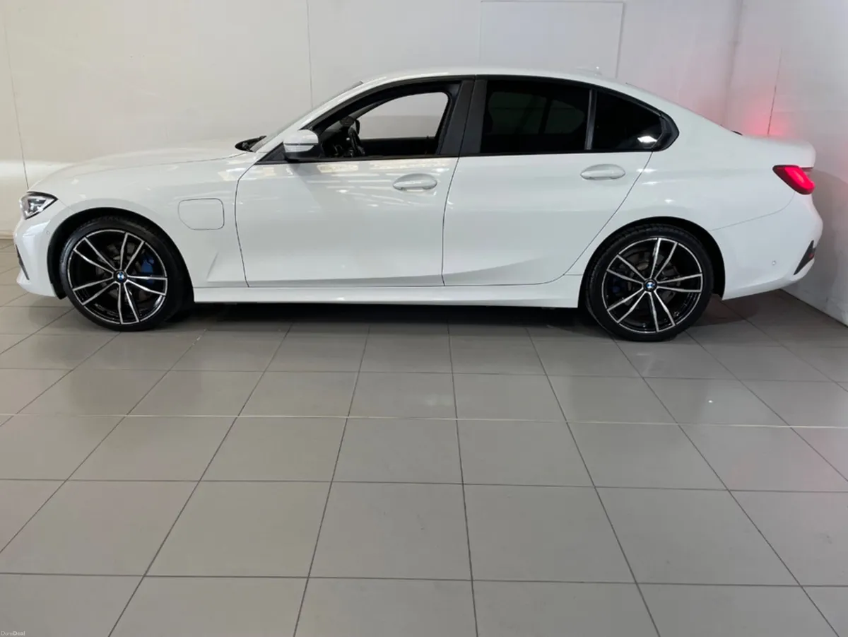 BMW 3-Series 330E SE PRO 4DR AUTO - Image 6