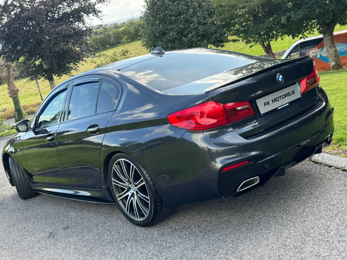 BMW 5-Series 2018 msport auto - Image 3