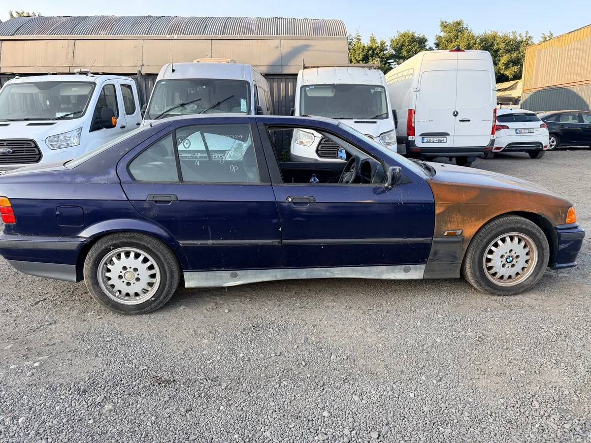 BMW e36 318i 1996 - Image 6