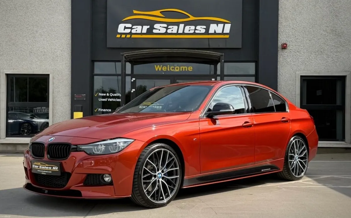 2.0 320d M Sport Shadow Edition Saloon 4dr Diesel - Image 2