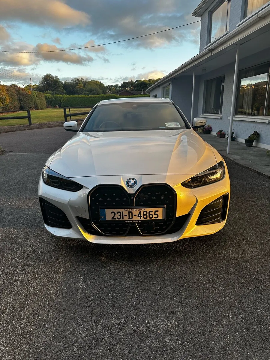 BMW i4 eDrive40 M Sport - Image 2