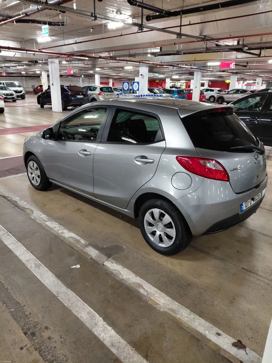 Automatic Mazda Demio Nct 08/27 only 102km - Image 4